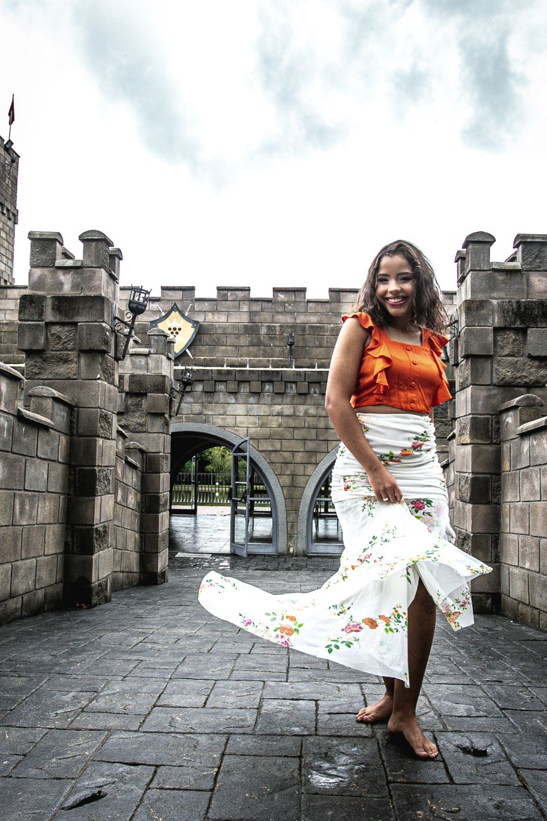 Foto Castelo + Debutante = Um ensaio Maravilhoso Foto Castelo + Debutante = Um ensaio Maravilhoso - Imagem 20