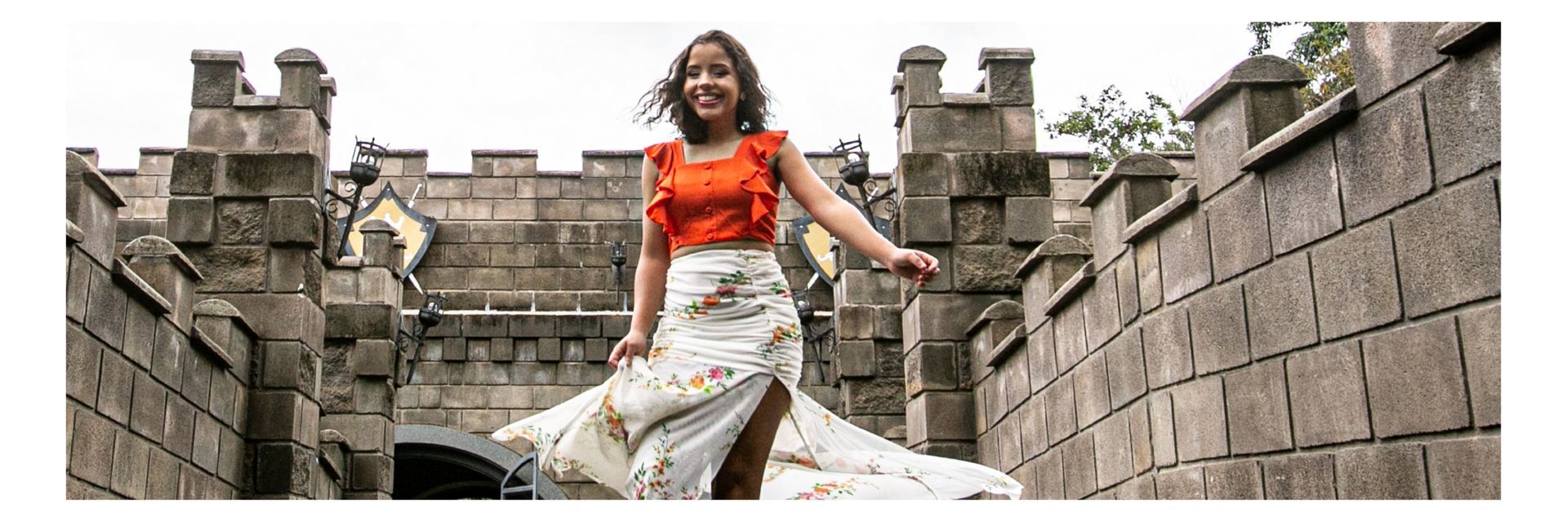 Foto Castelo + Debutante = Um ensaio Maravilhoso Foto Castelo + Debutante = Um ensaio Maravilhoso - Imagem 4